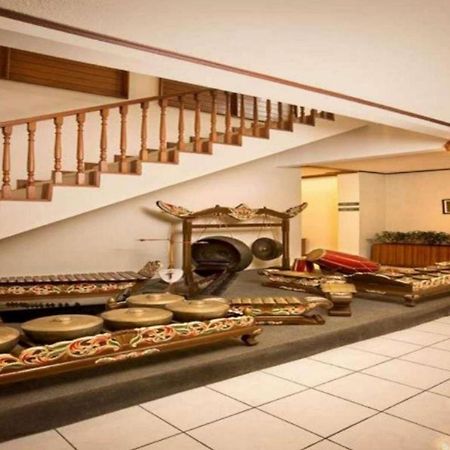 Paniisan Hotel Bandung Exterior photo
